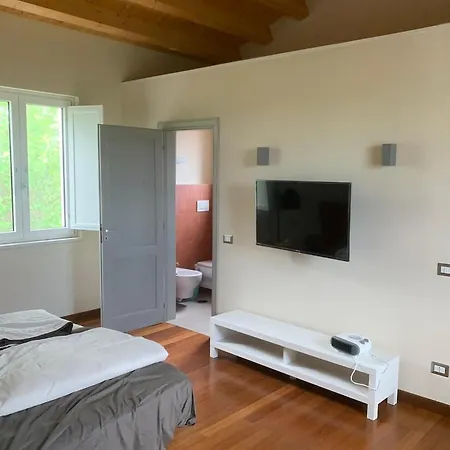 Bed §breakfast E Agriturismo I Gelsi * בנוונטו